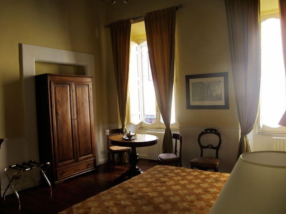 Relais Teatro Argentina Bed & Breakfast Rome Bagian luar foto