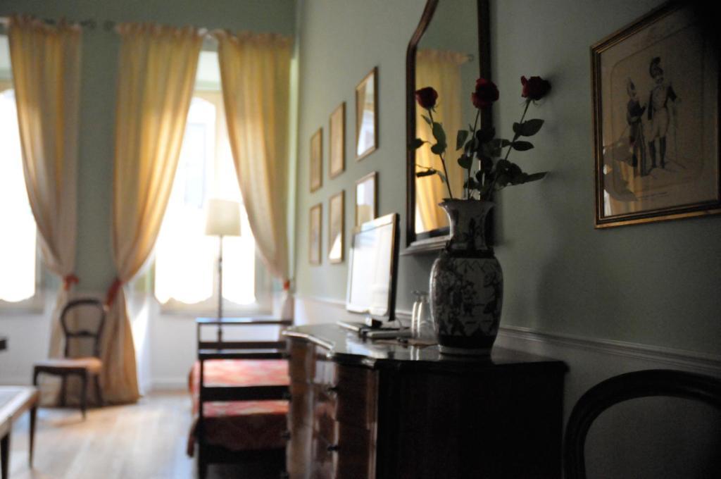 Relais Teatro Argentina Bed & Breakfast Rome Ruang foto