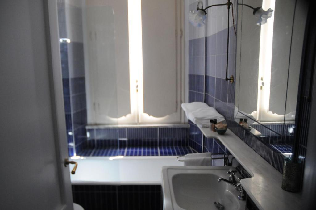 Relais Teatro Argentina Bed & Breakfast Rome Ruang foto